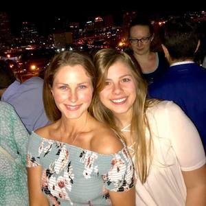 Meet your Posher, Taylor